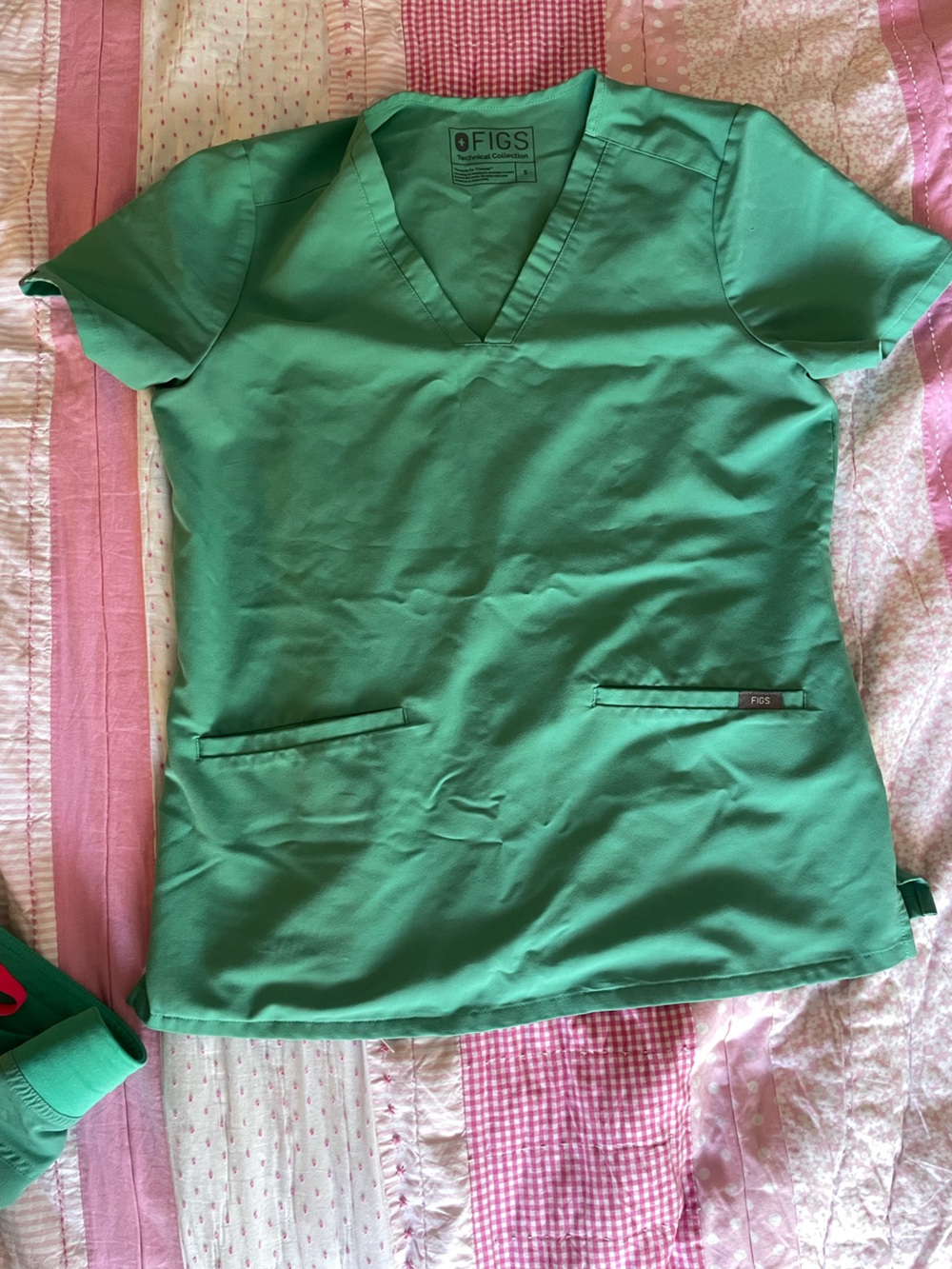 Figs Women's surgically green set